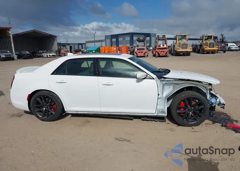 2023 Chrysler 300 300C из США, поврежденный, VIN 2C3CCAPJXPH501898